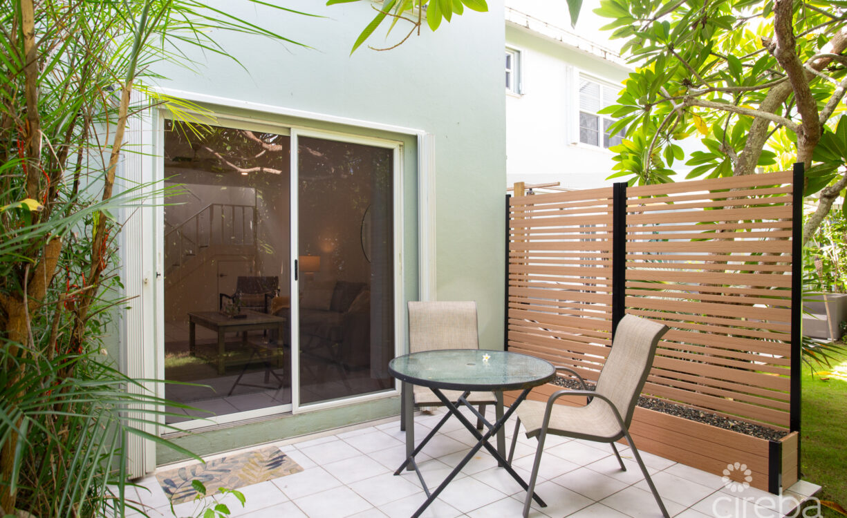 TROPICAL HAVEN SUNNY END UNIT