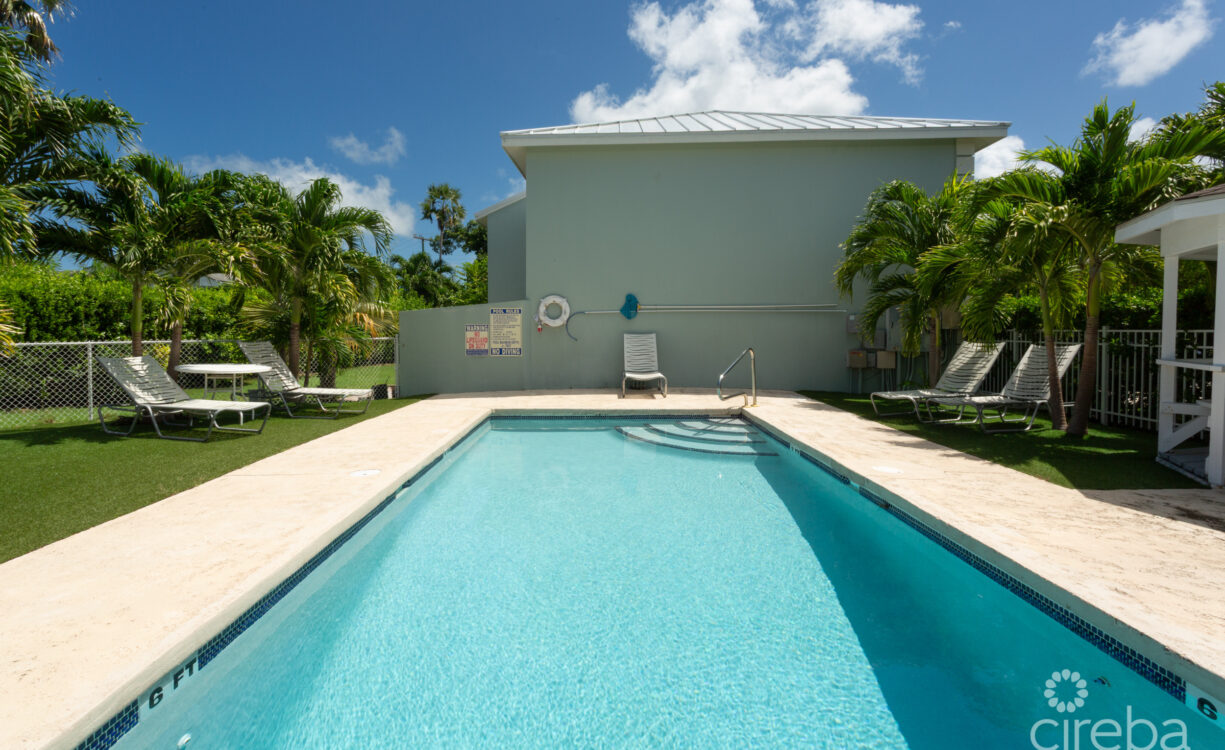 TROPICAL HAVEN SUNNY END UNIT