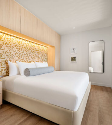 ONE|GT RESIDENCES - UNIT 819 - SPECIAL PRICE - DEFAULTED UNIT SALE