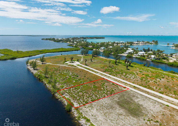 0.4322 ACRES IN RUM POINT - CANAL FRONT