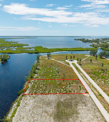 0.4322 ACRES IN RUM POINT - CANAL FRONT