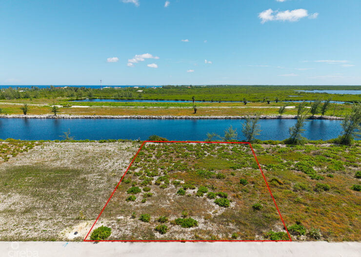 0.4322 ACRES IN RUM POINT - CANAL FRONT