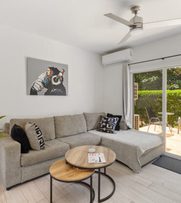 LIGHTHOUSE MANOR #25  BEAUTIFUL ONE BED TOWNHOUSE!