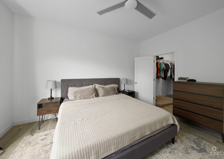 LIGHTHOUSE MANOR #25  BEAUTIFUL ONE BED TOWNHOUSE!