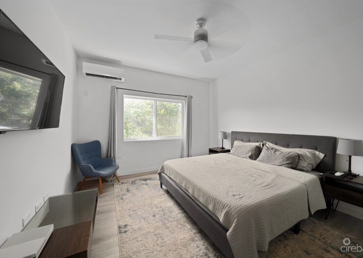 LIGHTHOUSE MANOR #25  BEAUTIFUL ONE BED TOWNHOUSE!