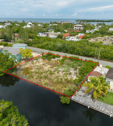 KELLI STREET CANAL FRONT PARCEL