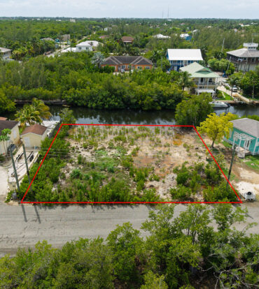 KELLI STREET CANAL FRONT PARCEL