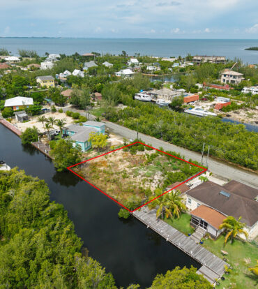 KELLI STREET CANAL FRONT PARCEL