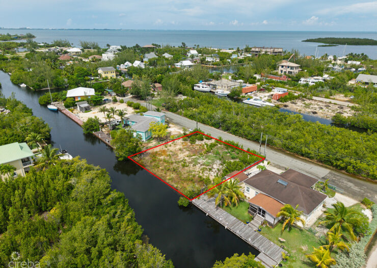 KELLI STREET CANAL FRONT PARCEL