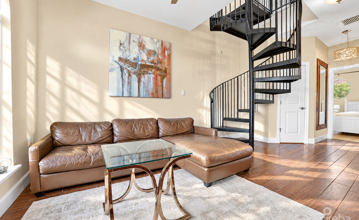 2 BEDROOM SAN SEBASTIAN TOWNHOUSE