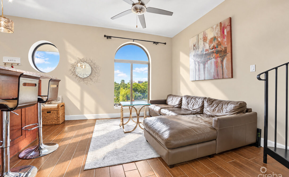 2 BEDROOM SAN SEBASTIAN TOWNHOUSE