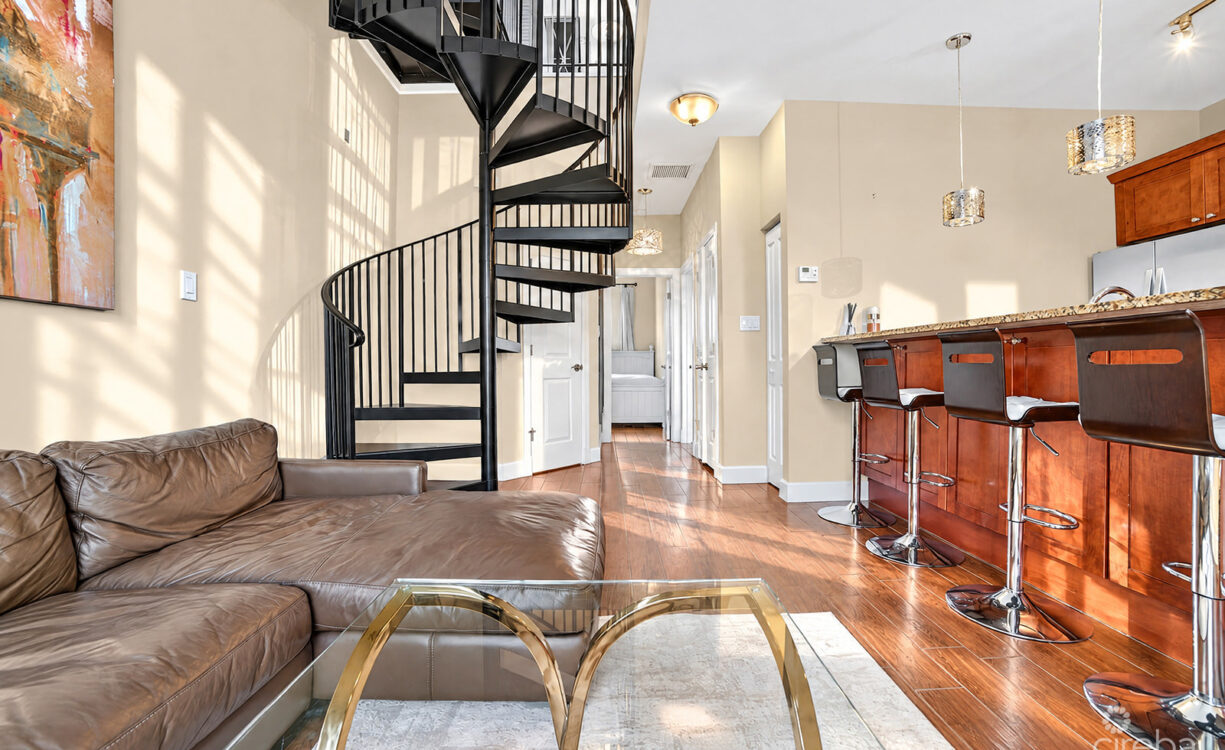 2 BEDROOM SAN SEBASTIAN TOWNHOUSE