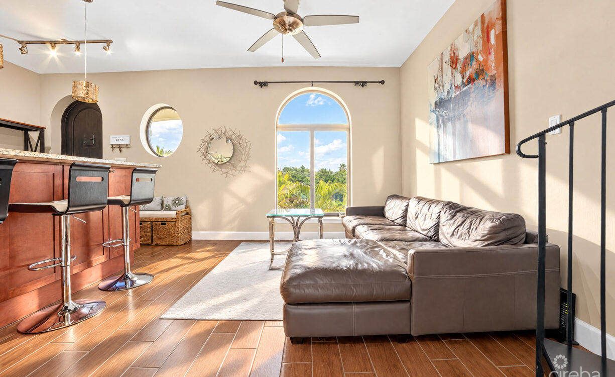 2 BEDROOM SAN SEBASTIAN TOWNHOUSE