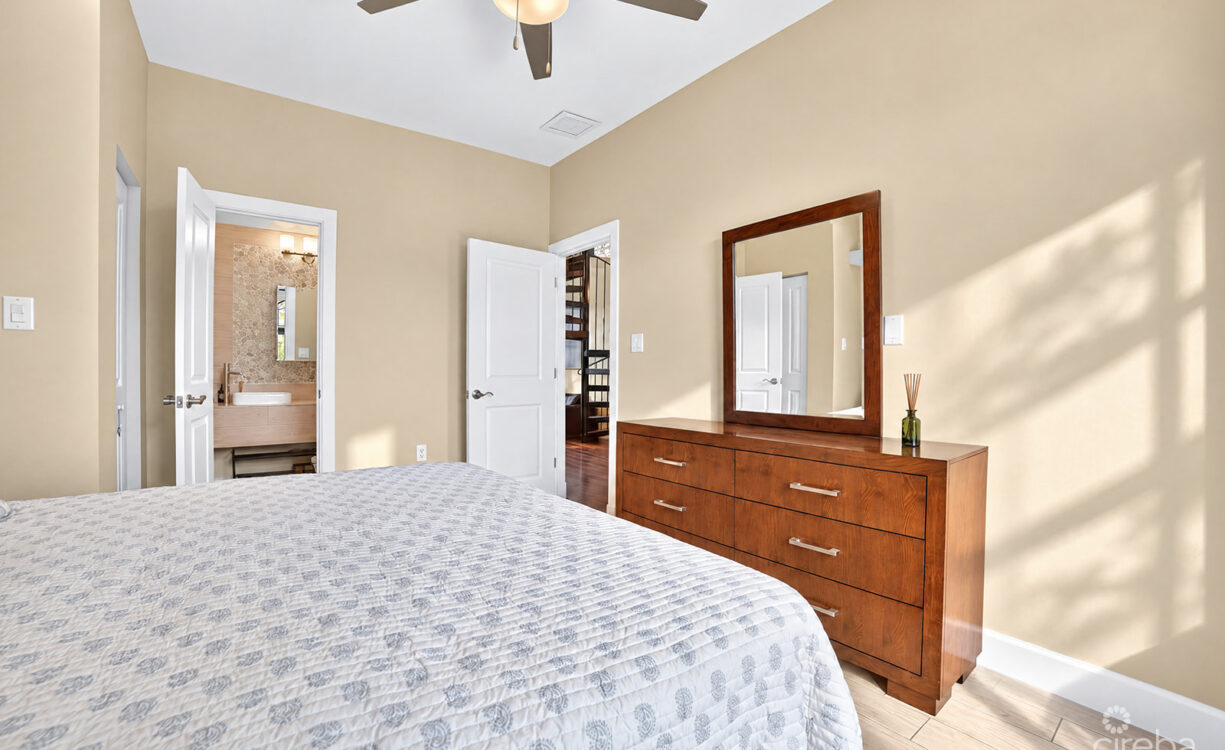 2 BEDROOM SAN SEBASTIAN TOWNHOUSE