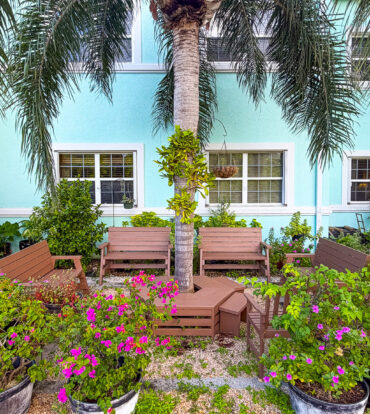 ROSEDALE GARDENS DELUXE TWO BEDROO GROUNDFLOOR CONDO