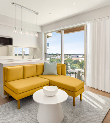 ONE GT - ONE BEDROOM WITH DEN SUITE