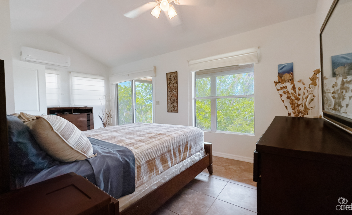 LITTLE CAYMAN OCEAN VIEW RESIDENTIAL HOME WITH BEACHFRONT LOT