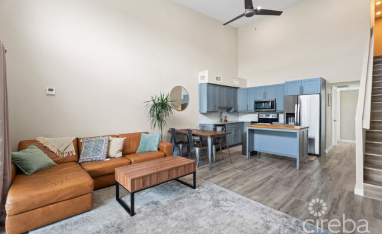 DOWNTOWN REACH - 2 BEDROOM