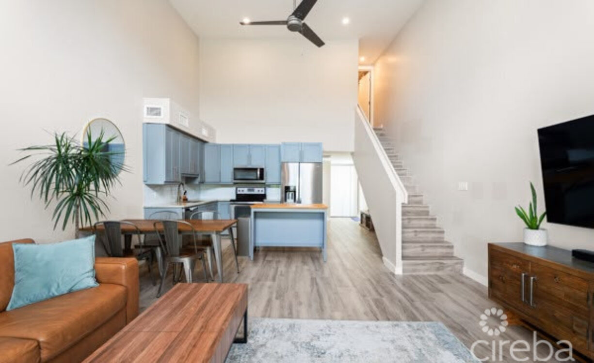 DOWNTOWN REACH - 2 BEDROOM