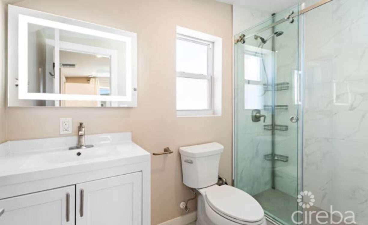 DOWNTOWN REACH - 2 BEDROOM