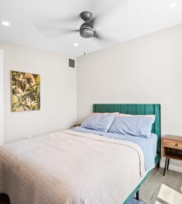 DOWNTOWN REACH - 2 BEDROOM