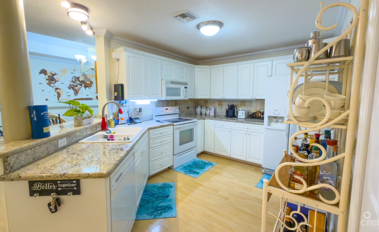ROSEDALE DELUXE TWO BEDROOM GROUNDFLOOR CONDO