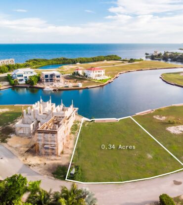 HARBOUR REACH 0.34 ACRES, CANAL FRONT LAND