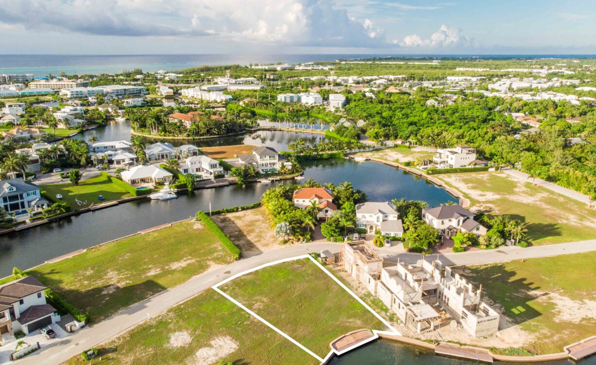 HARBOUR REACH 0.34 ACRES, CANAL FRONT LAND