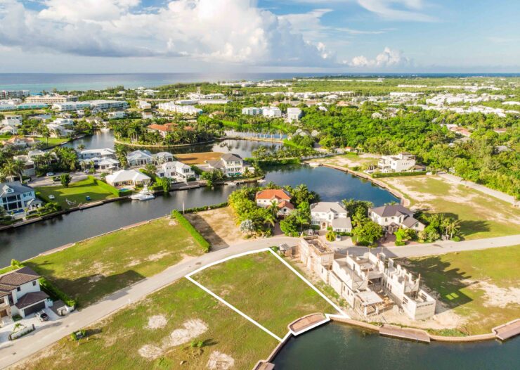 HARBOUR REACH 0.34 ACRES, CANAL FRONT LAND
