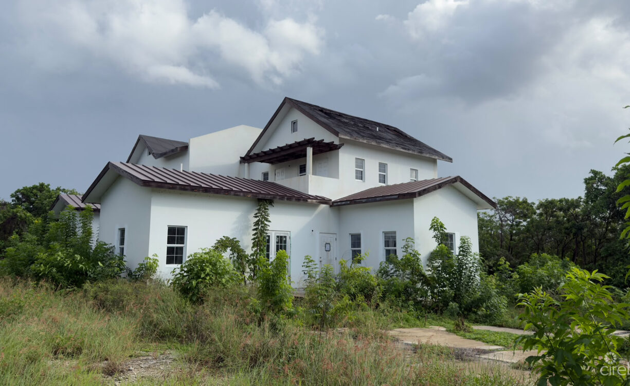 NORTHSIDE PARTIALLY BUILT DUPLEX